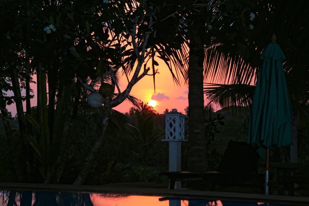 Shangri-Lanka Villa เบนโตตา ภายนอก รูปภาพ